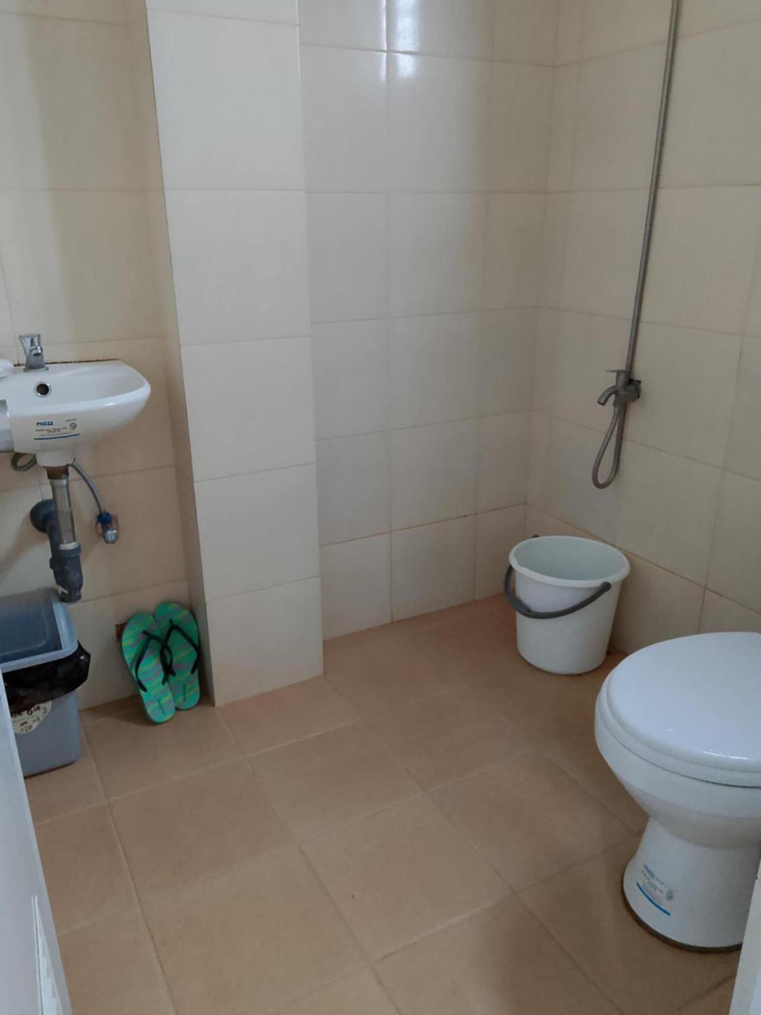 Host Homes-sandy Lane Homestay Tacloban